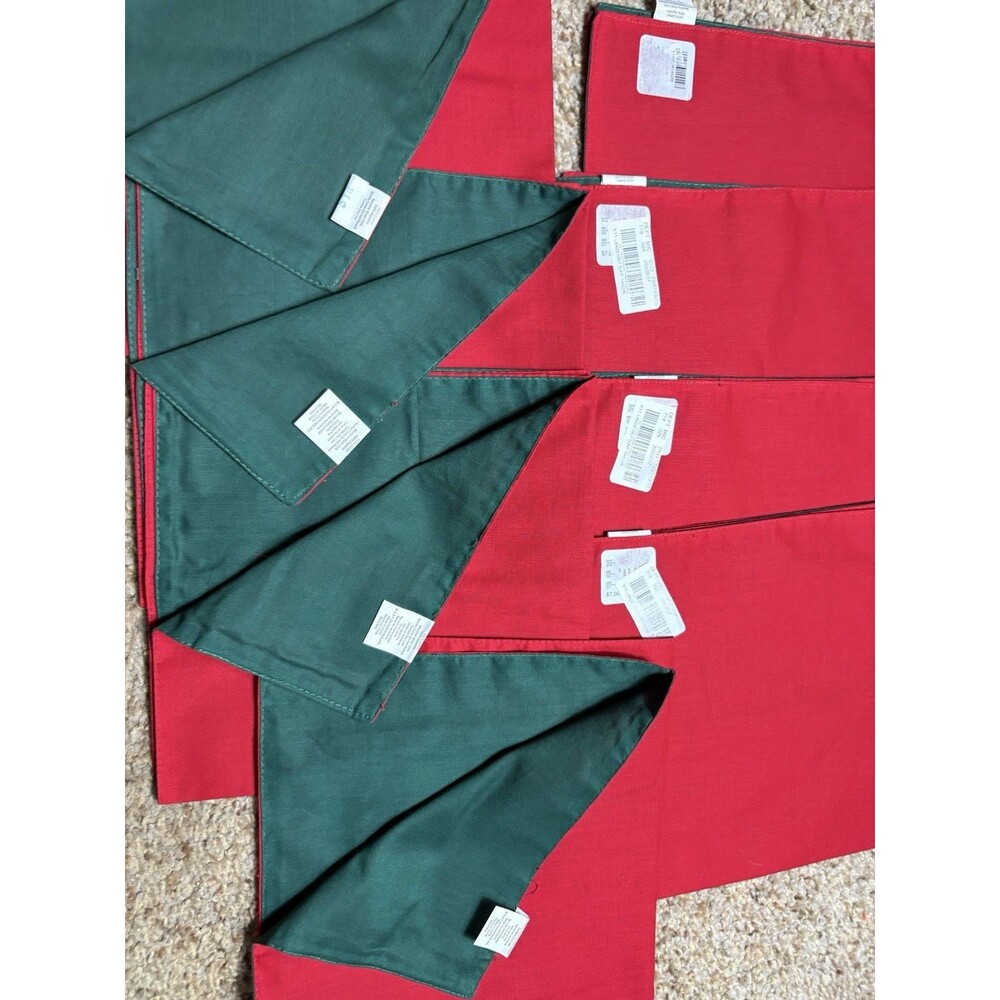 Set of 8 Reversible Red Green Cotton Cloth Dinner Napkins Christmas New
